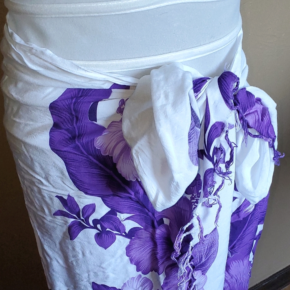 Swimsuit 🩱 cover up skirt
